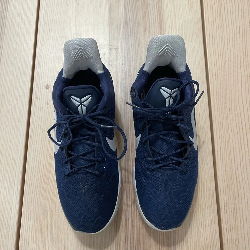 Nike‎ Kobe AD GS “Midnight Navy” Basketball Shoes 869987-406 Size 5.5Y
